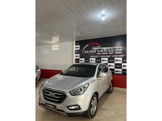 HYUNDAI IX35 2.0 MPFI 16V FLEX 4P AUTOMÁTICO HYUNDAI IX35 2.0 MPFI 16V FLEX 4P AUTOMÁTICO